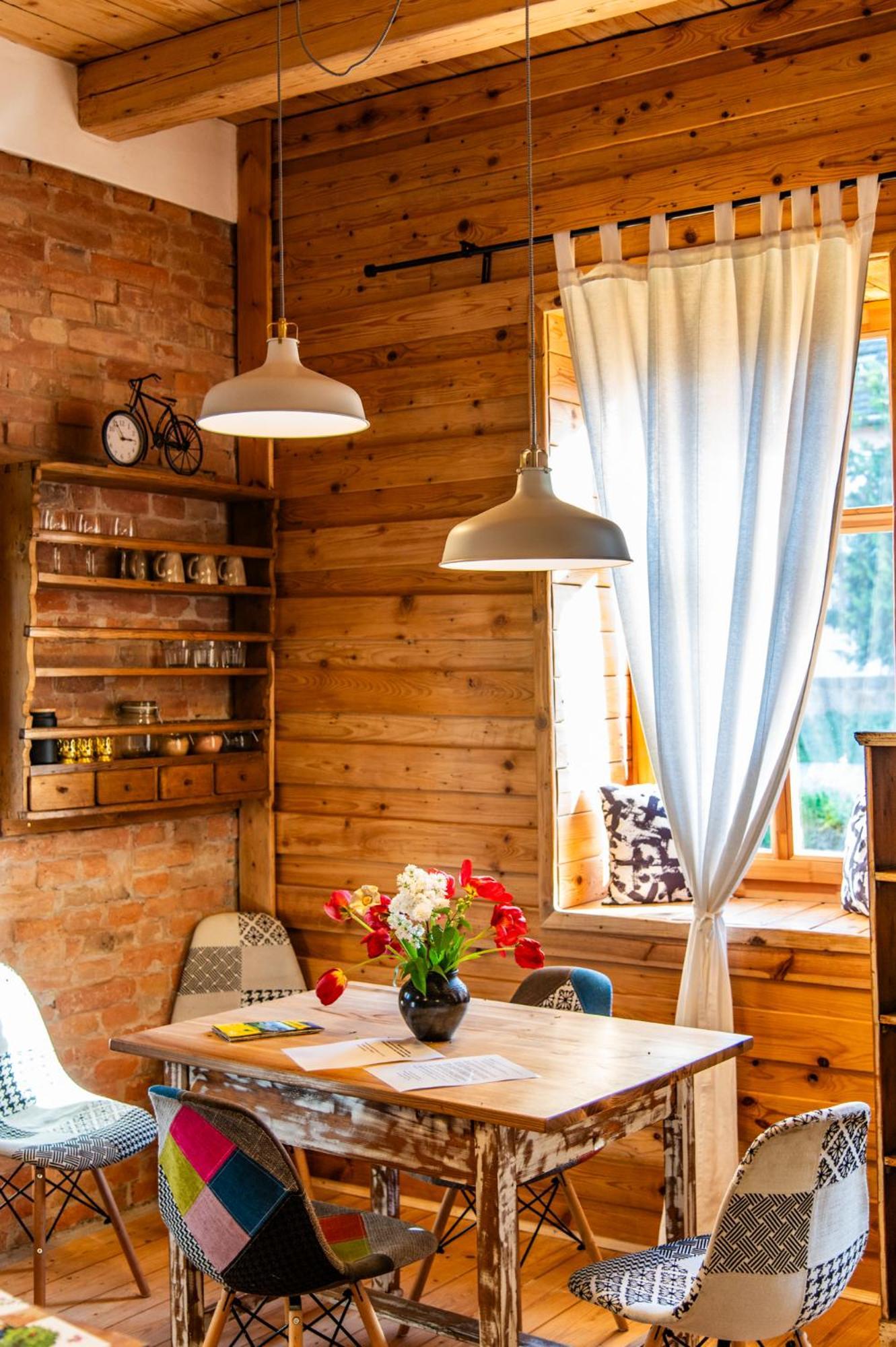 Minifaktura Loft Apartman & Reggelizo Es Etelbar Szokolya ภายนอก รูปภาพ